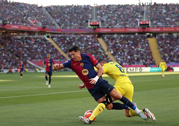 Cầu thủ Barca thất vọng sau trận thua Villarreal