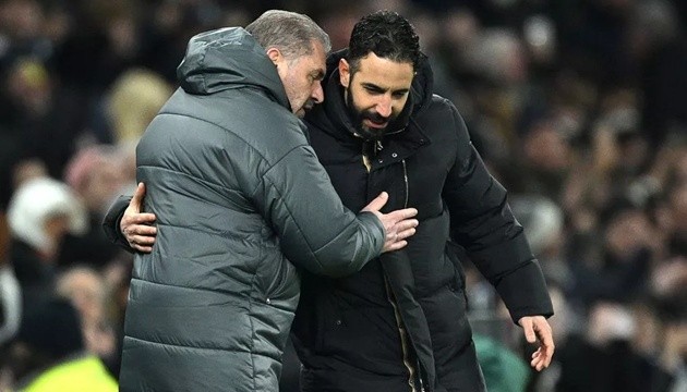 Cầu thủ của MU và Tottenham đối mặt với nguy cơ vắng mặt ở chung kết Europa League do chấn thương.