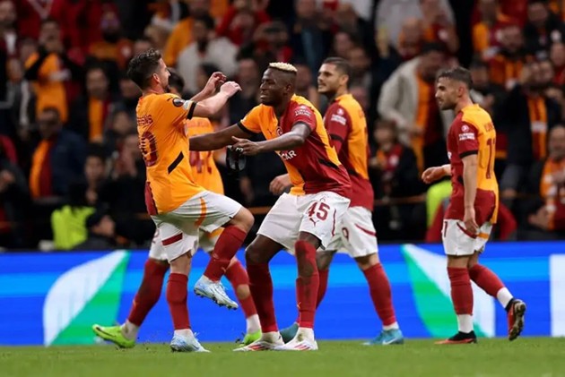 Đội bóng Galatasaray ăn mừng chức vô địch Super Lig Thổ Nhĩ Kỳ mùa giải 2024/2025
