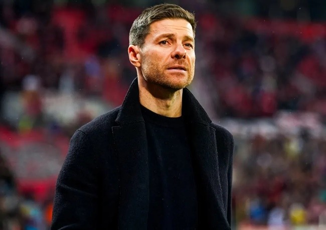 HLV Adi Hutter, ứng viên tiềm năng thay thế Xabi Alonso dẫn dắt Bayer Leverkusen