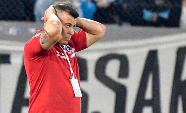 HLV Jorge Almiron phát biểu về tình hình khó khăn và sự tự tin vượt khó của Colo-Colo