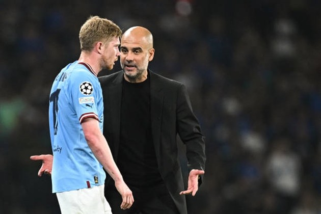 Kevin De Bruyne trong màu áo Man City, chuẩn bị cho trận đấu có thể là cuối cùng trên sân Etihad.