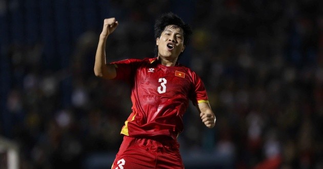 Nguyễn Văn Vĩ - hậu vệ được triệu tập vào đội ASEAN All-Stars đối đầu Manchester United