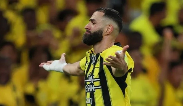 Tiền đạo Karim Benzema trong màu áo Al Ittihad tại Saudi Pro League
